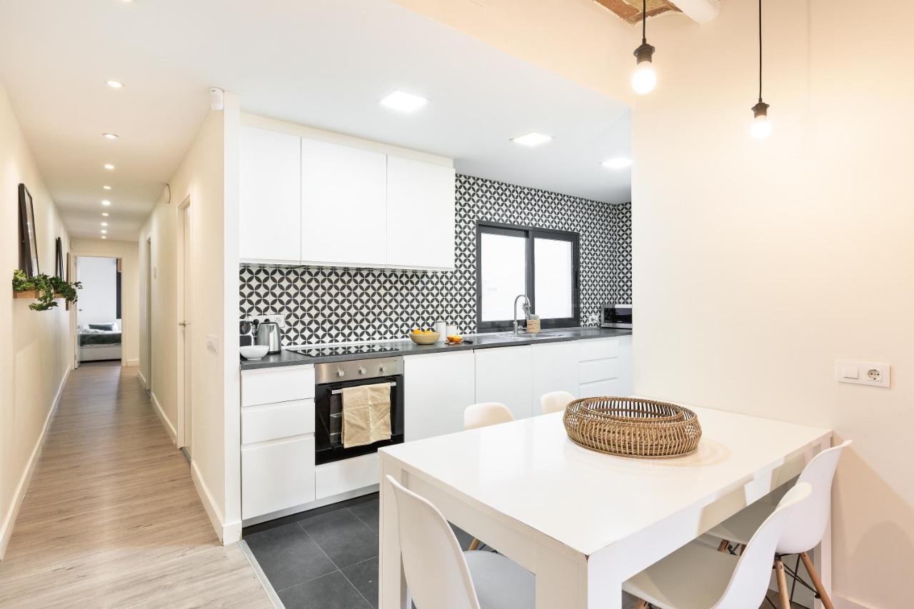 Modern Catalan Apartments By Olala Homes L’Hospitalet de Llobregat Exterior foto